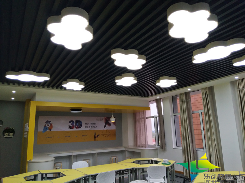 學(xué)?；顒?dòng)室軟膜天花吊頂